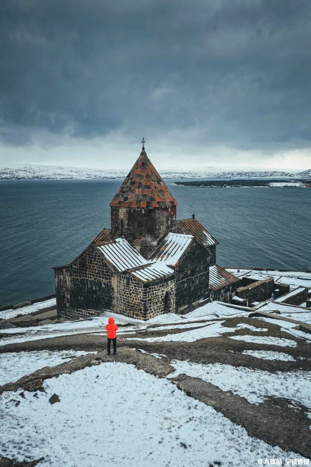 🇦🇲亚美尼亚｜邂逅孤独的圣十字教堂_1.jpg
